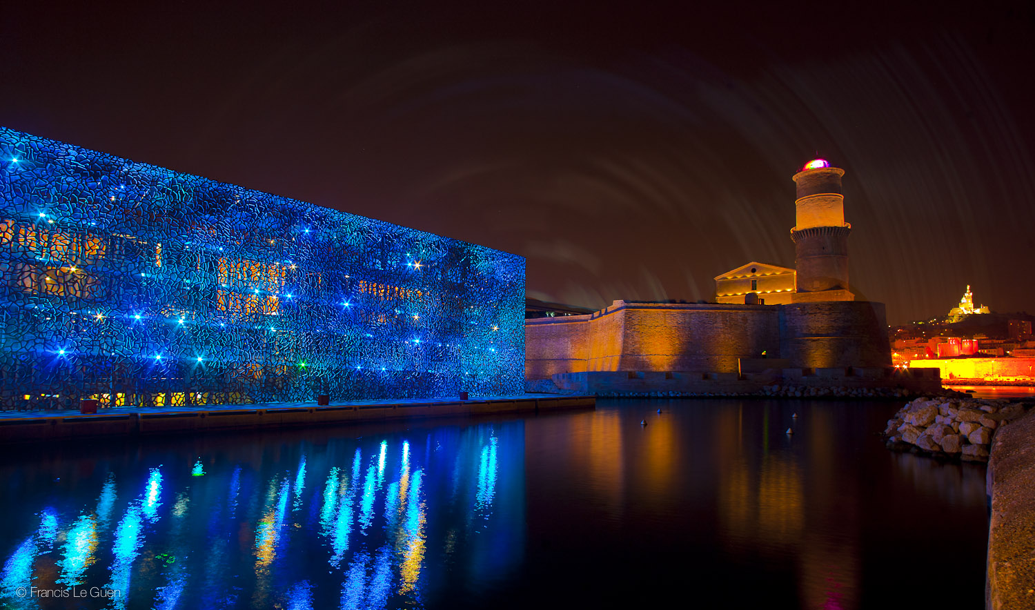 MUCEM - Marseille - Marseille - port, lumière, panier