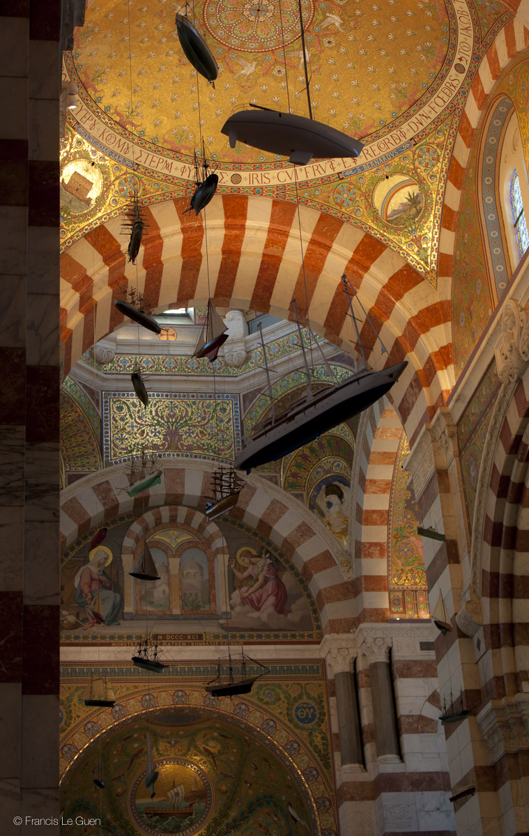 Notre Dame de la Garde - Marseille - Marseille - Marseille, Méditerranée, panier