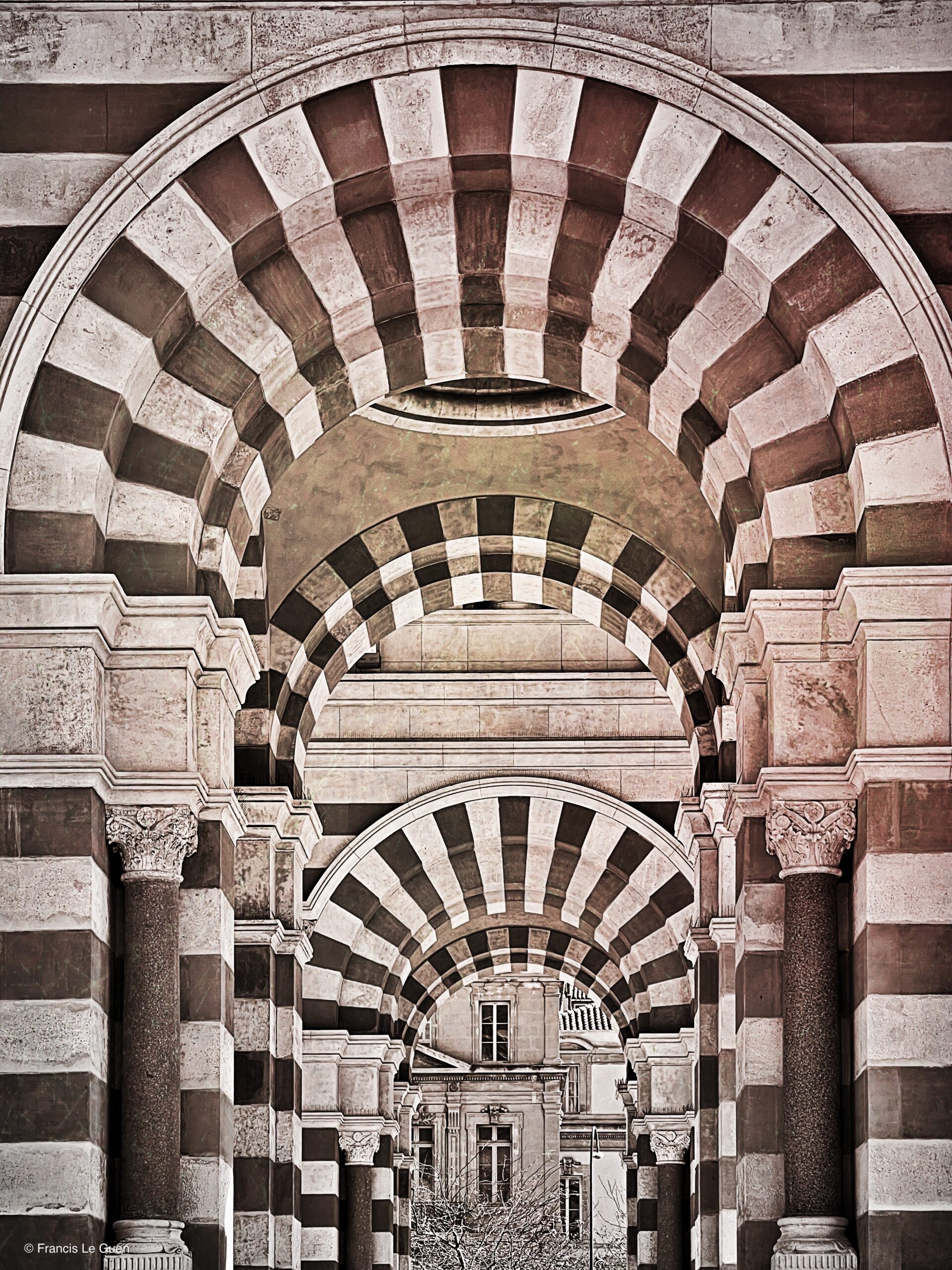 Cathédrale de la Major - Marseille - Marseille - ville, Notre-Dame, bouillabaisse