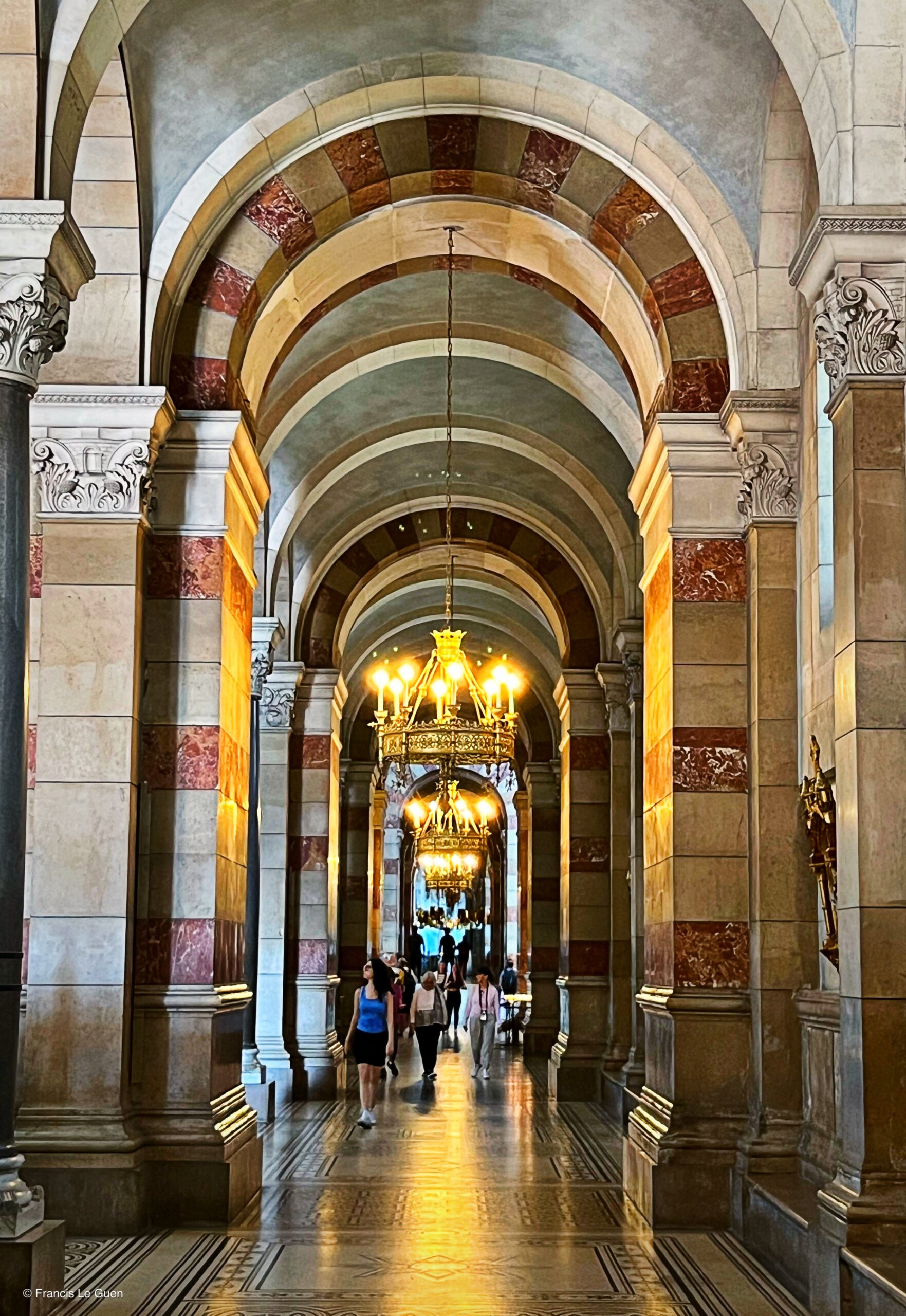 Cathédrale de la Major - Marseille - Marseille - ville, Notre-Dame, bouillabaisse