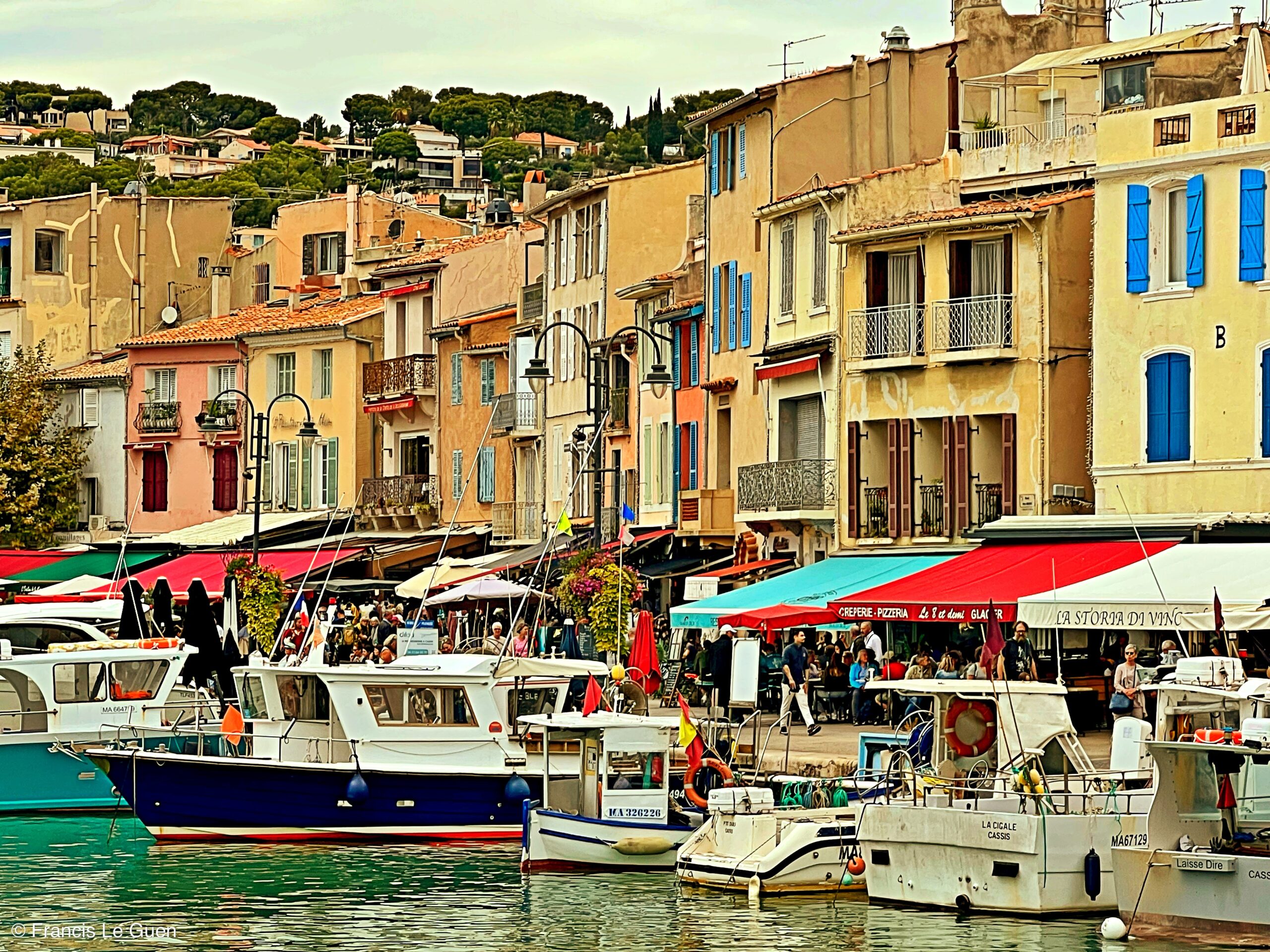 Chez Gilbert - Cassis - Marseille - ville, architecture, lumière